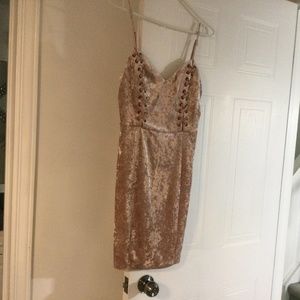 Cute pink dress by Guess
